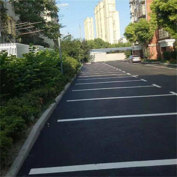 万冲镇厂区划线